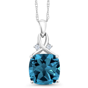 Pendant in 10K White Gold