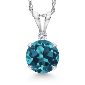 Pendant in 14K White Gold