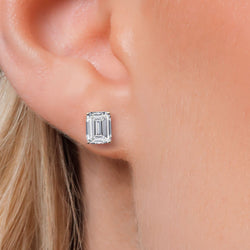 Earrings in 14K White Gold