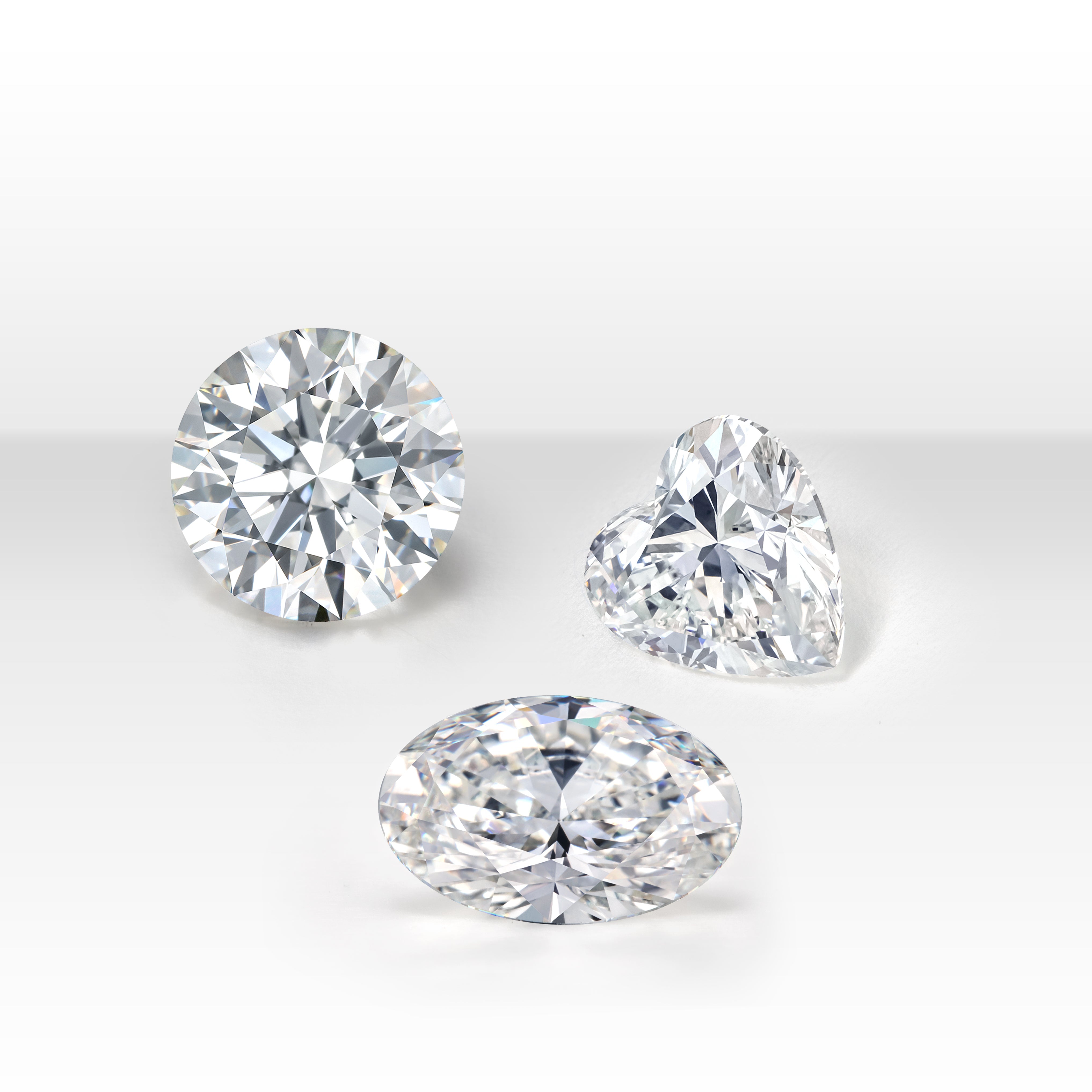 diamond-jewelry-in-gold-silver-and-platinum-gem-stone-king