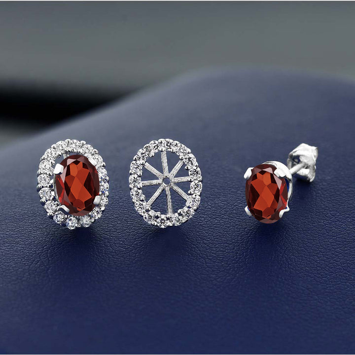 Garnet - January_Earrings in 925 Sterling Silver