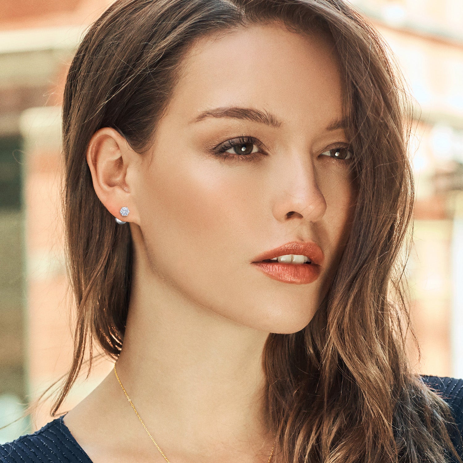 Earrings in Platinum