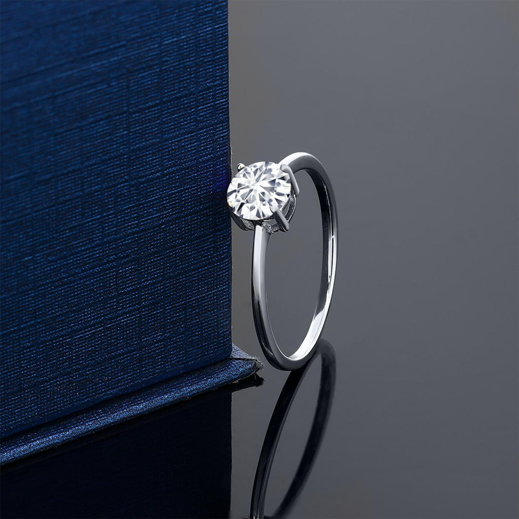 10K White Gold_7_Ring in 10K White Gold