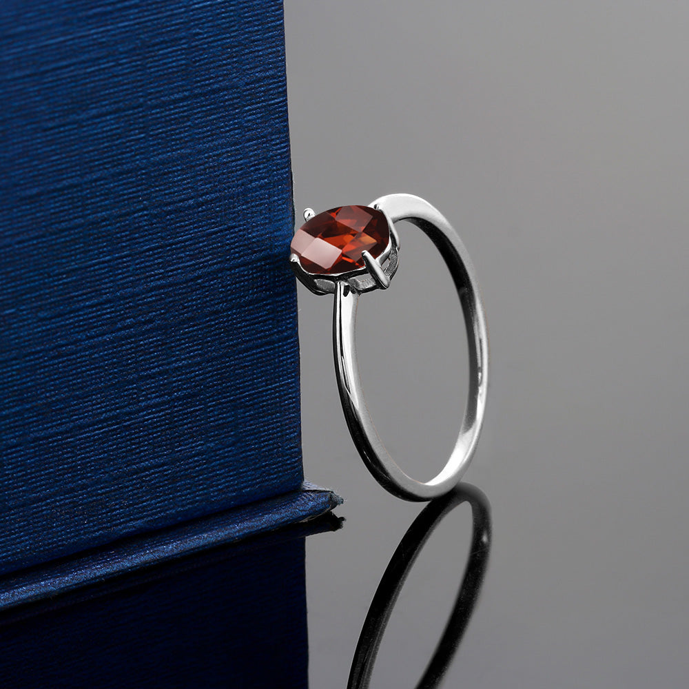 Ring in 10K White Gold