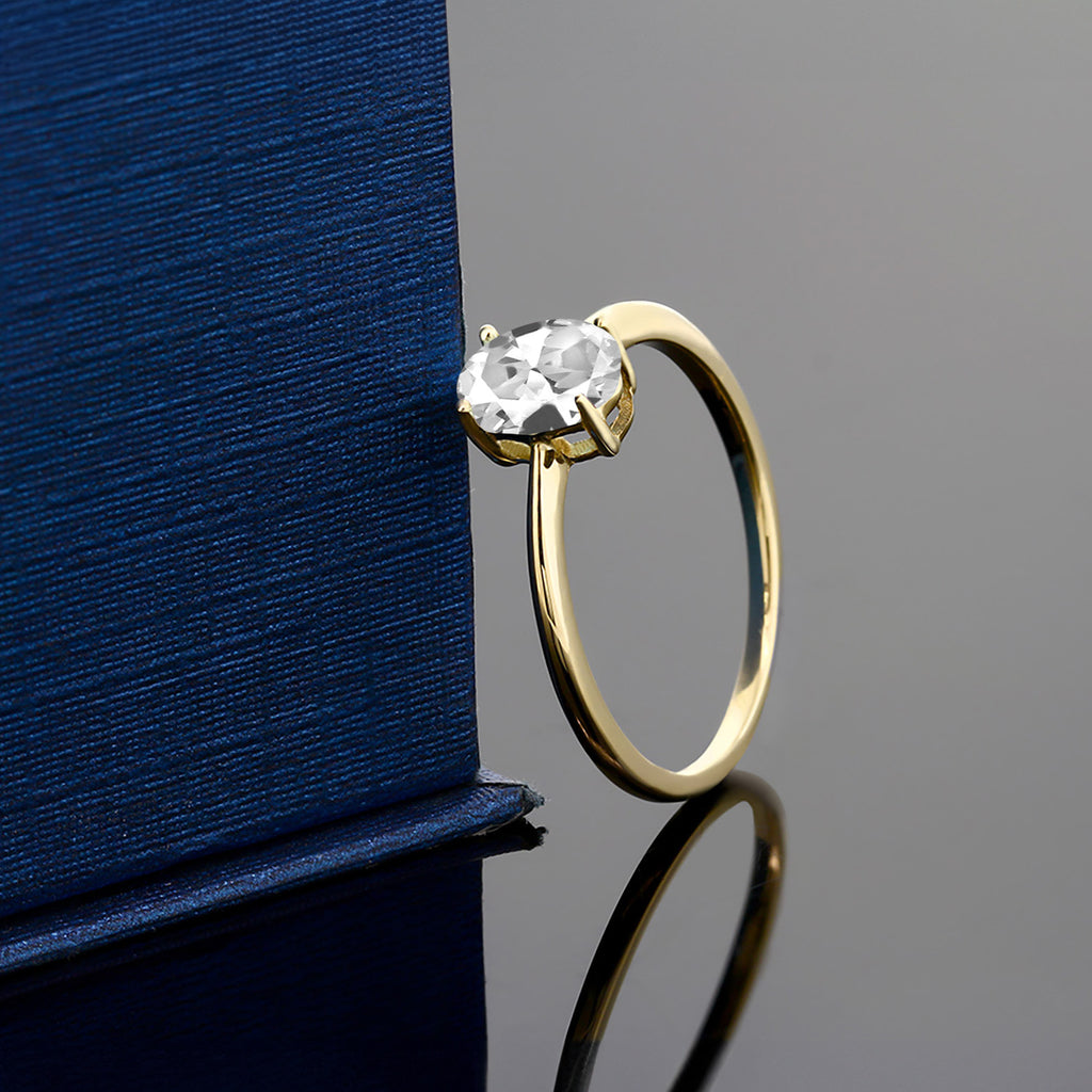 Ring in 10K Yellow Gold