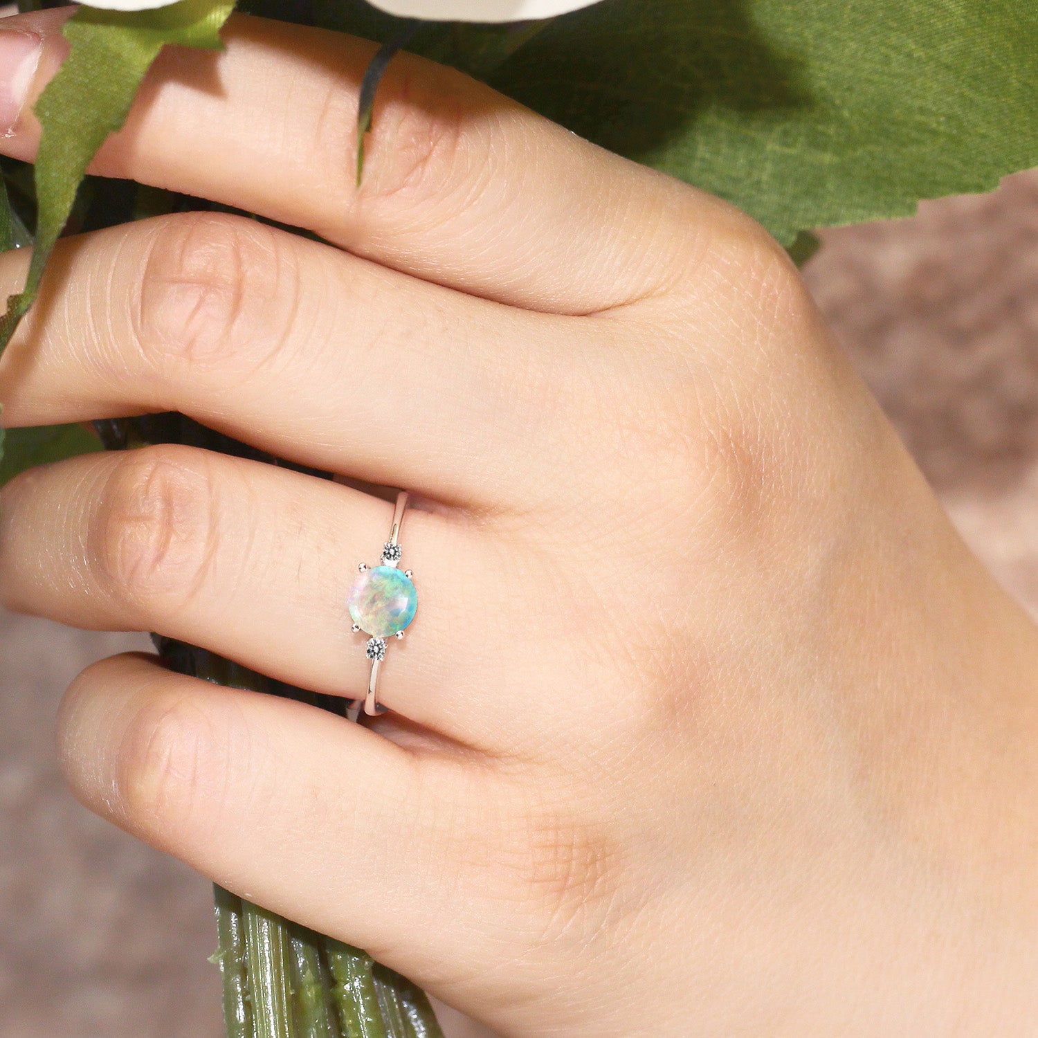 Ring in 10K White Gold