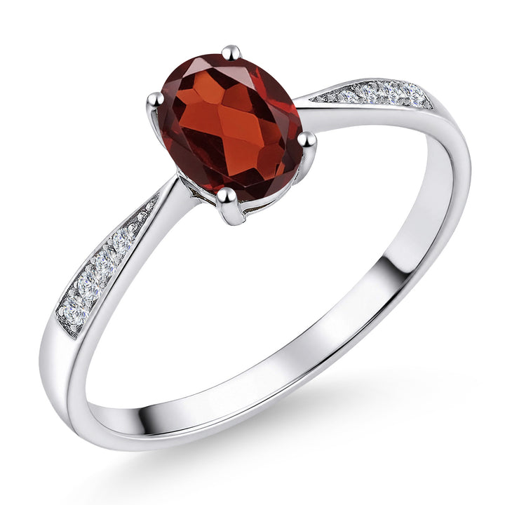 Garnet - January_5_Ring in 10K White Gold