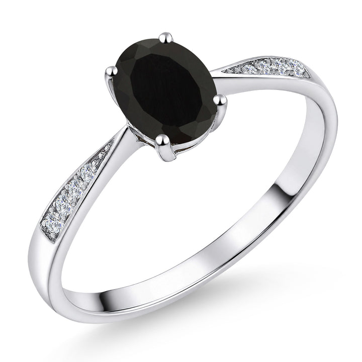 Onyx - December_5_Ring in 10K White Gold