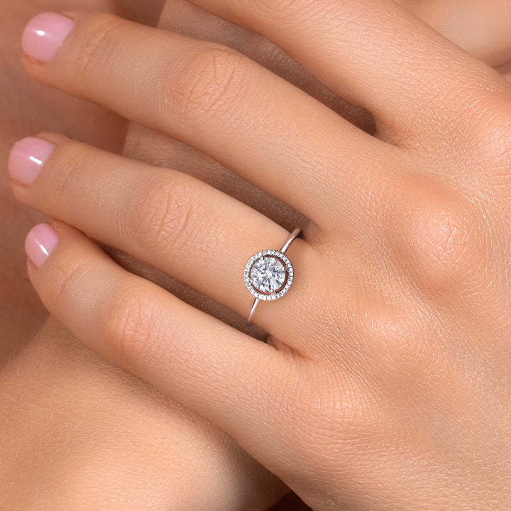 Ring in 10K White Gold