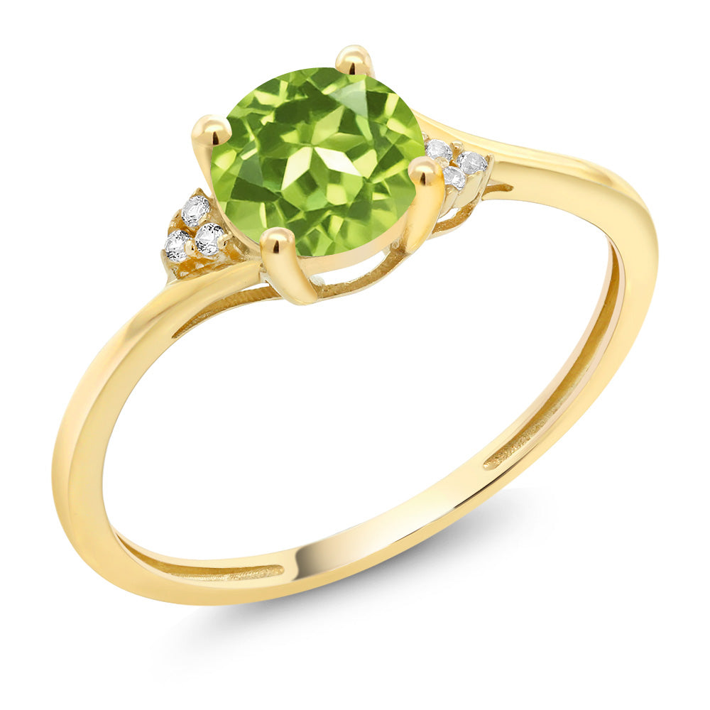 Peridot - August_8_Ring in 10K Yellow Gold
