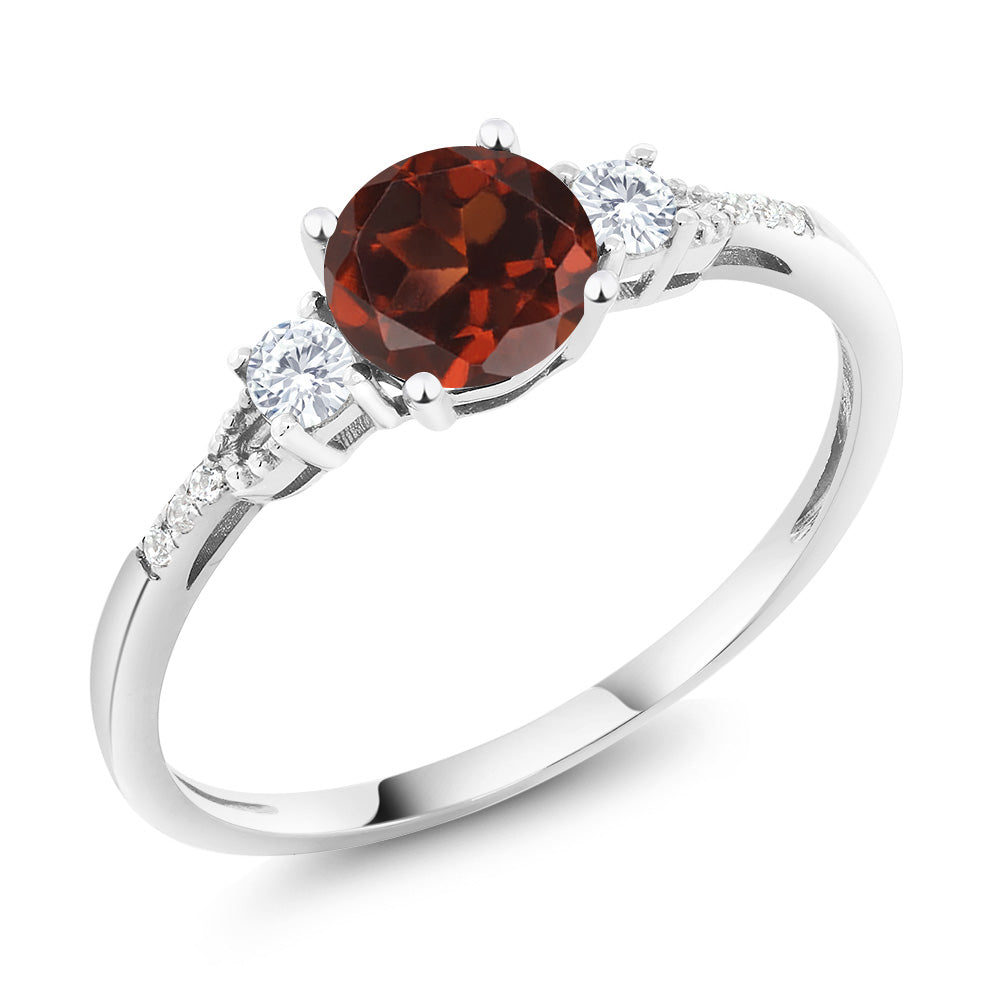 Garnet - January_9_Ring in 10K White Gold