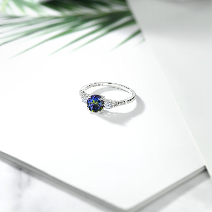 Ring in 10K White Gold