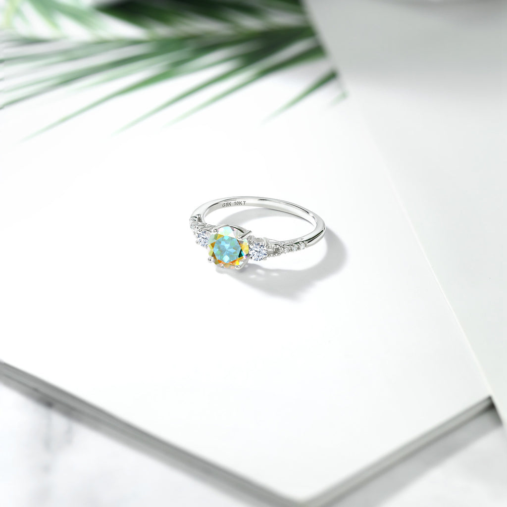 Ring in 10K White Gold