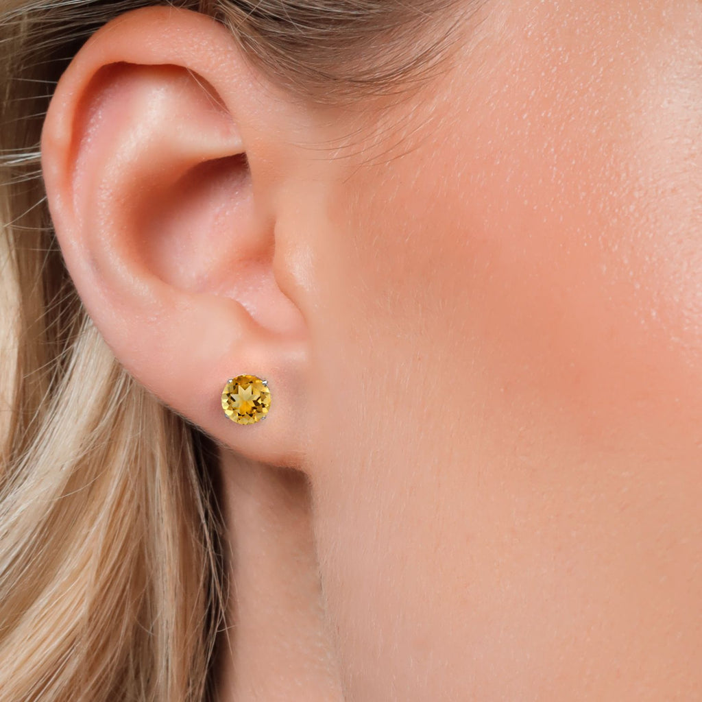 Earrings in 14K White Gold