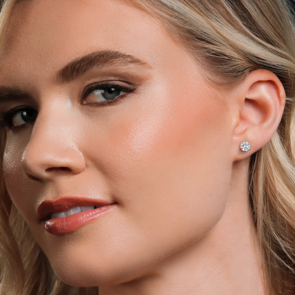 Earrings in 14K Yellow Gold