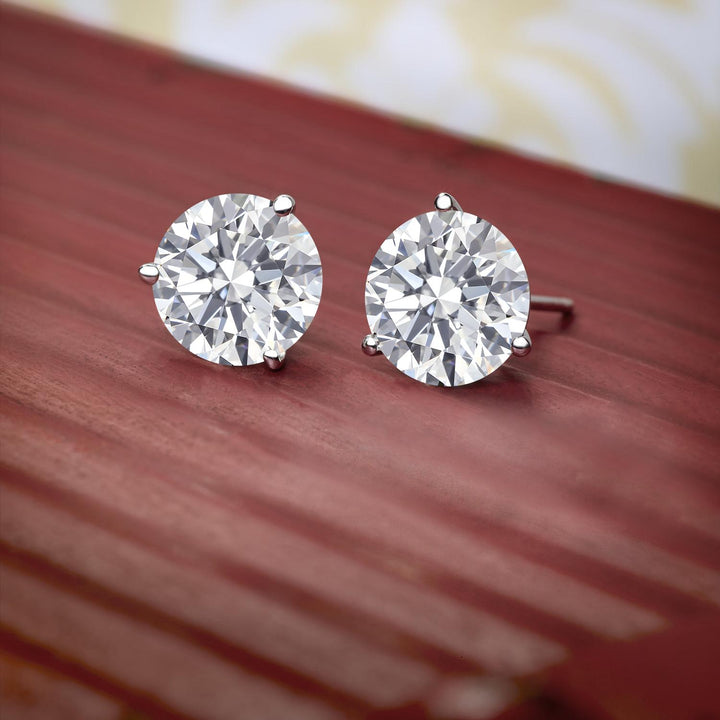 Earrings in 18K White Gold