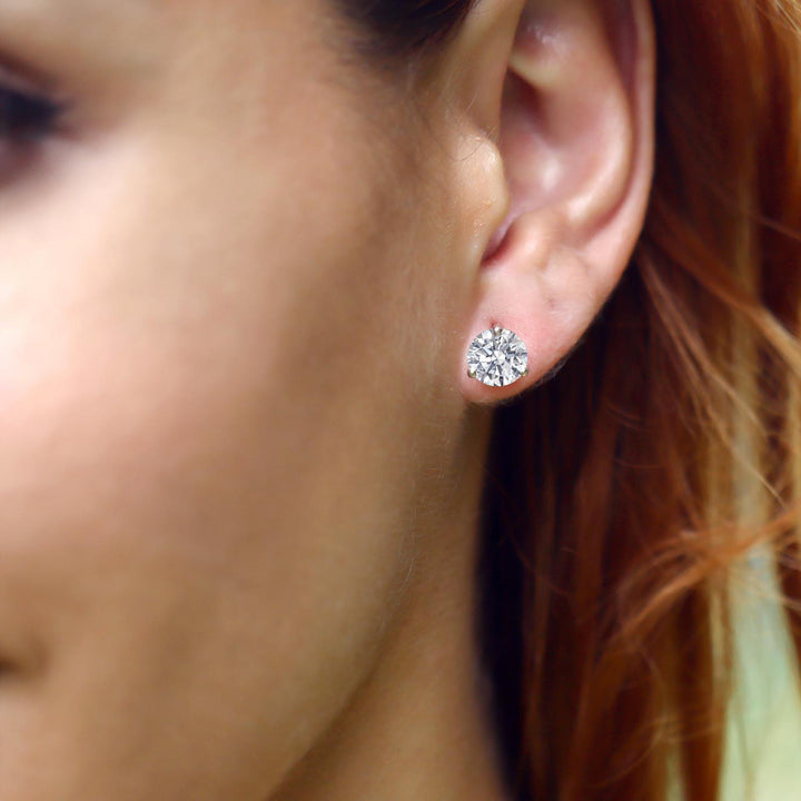 Earrings in 14K White Gold