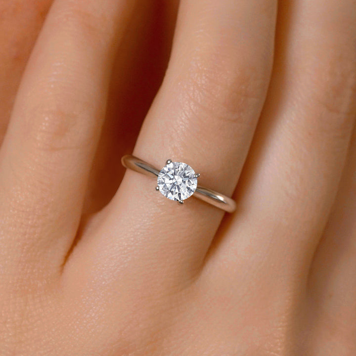 Ring in 18K White Gold