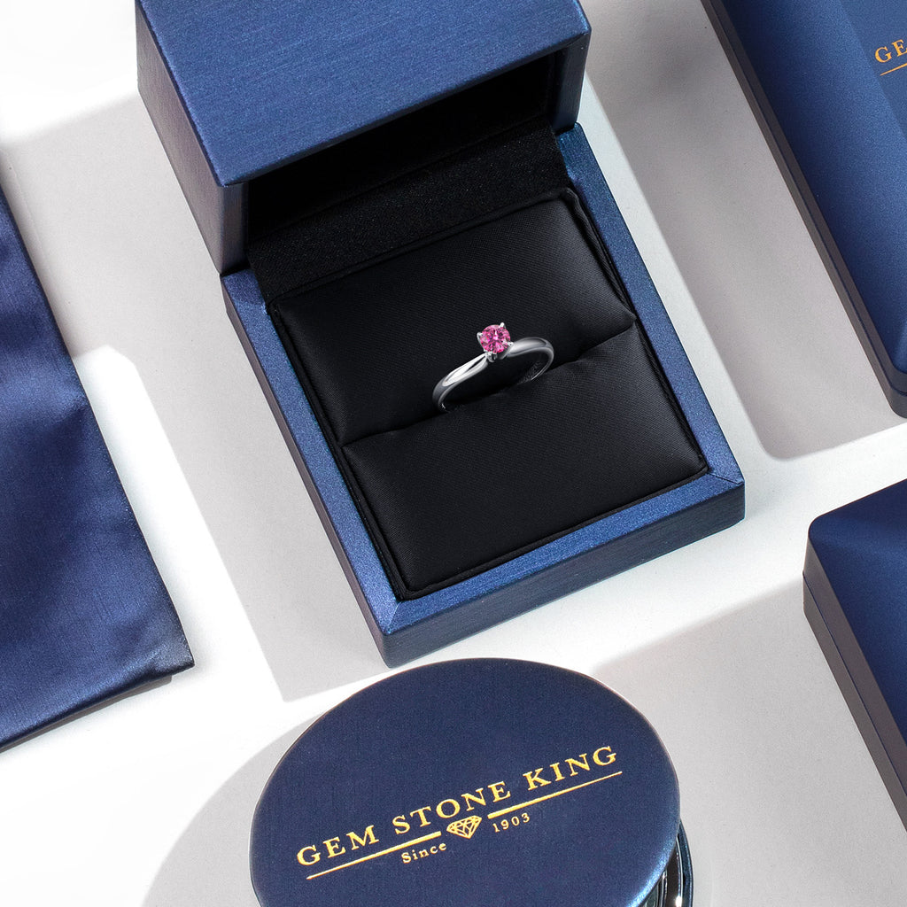 Ring in 14K White Gold