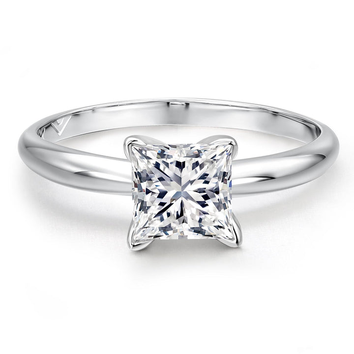 Ring in 14K White Gold
