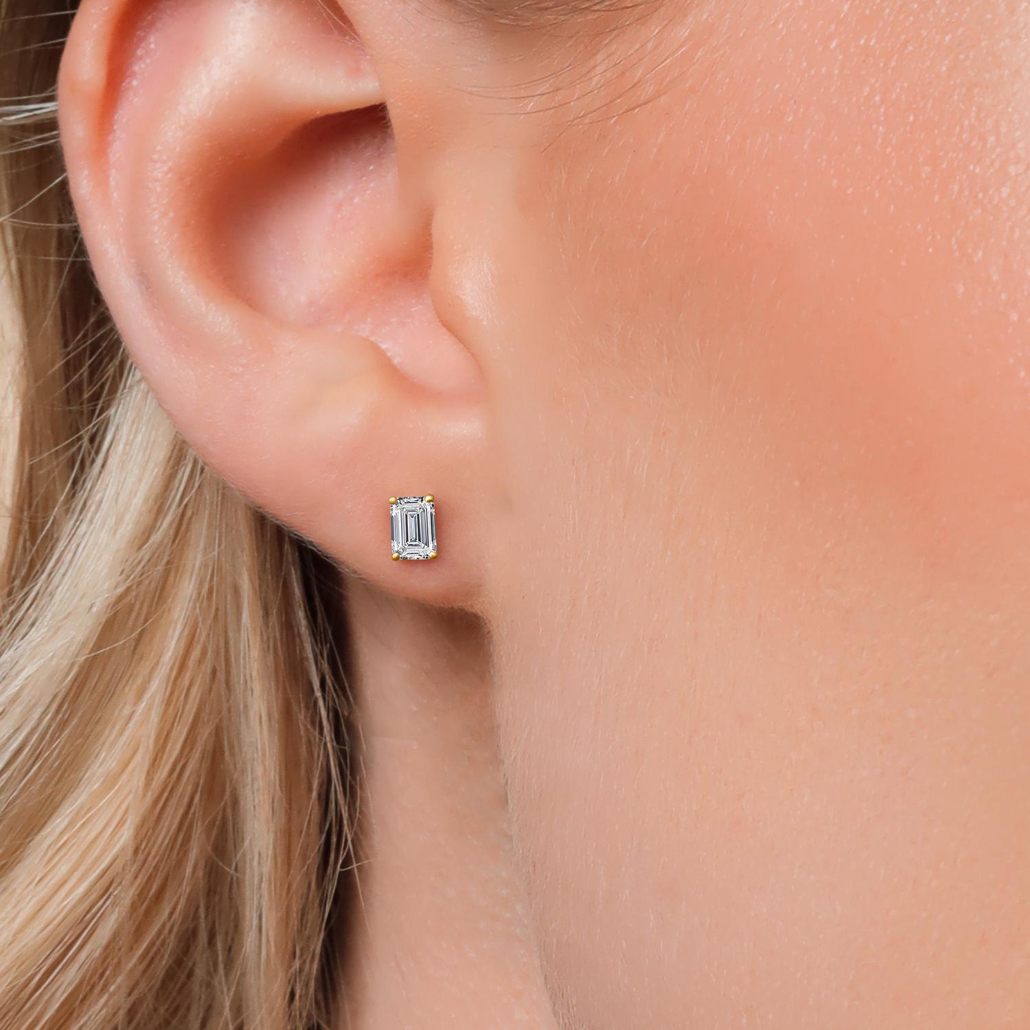 Earrings in 14K Yellow Gold