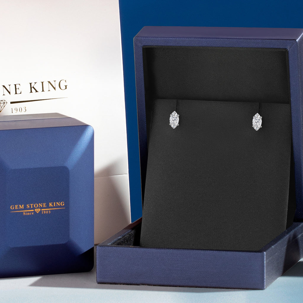 Earrings in 14K White Gold