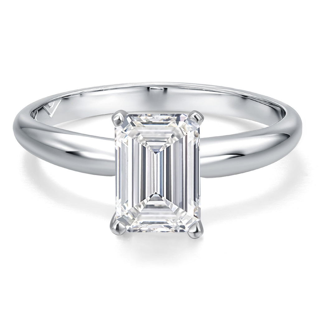 Ring in Platinum