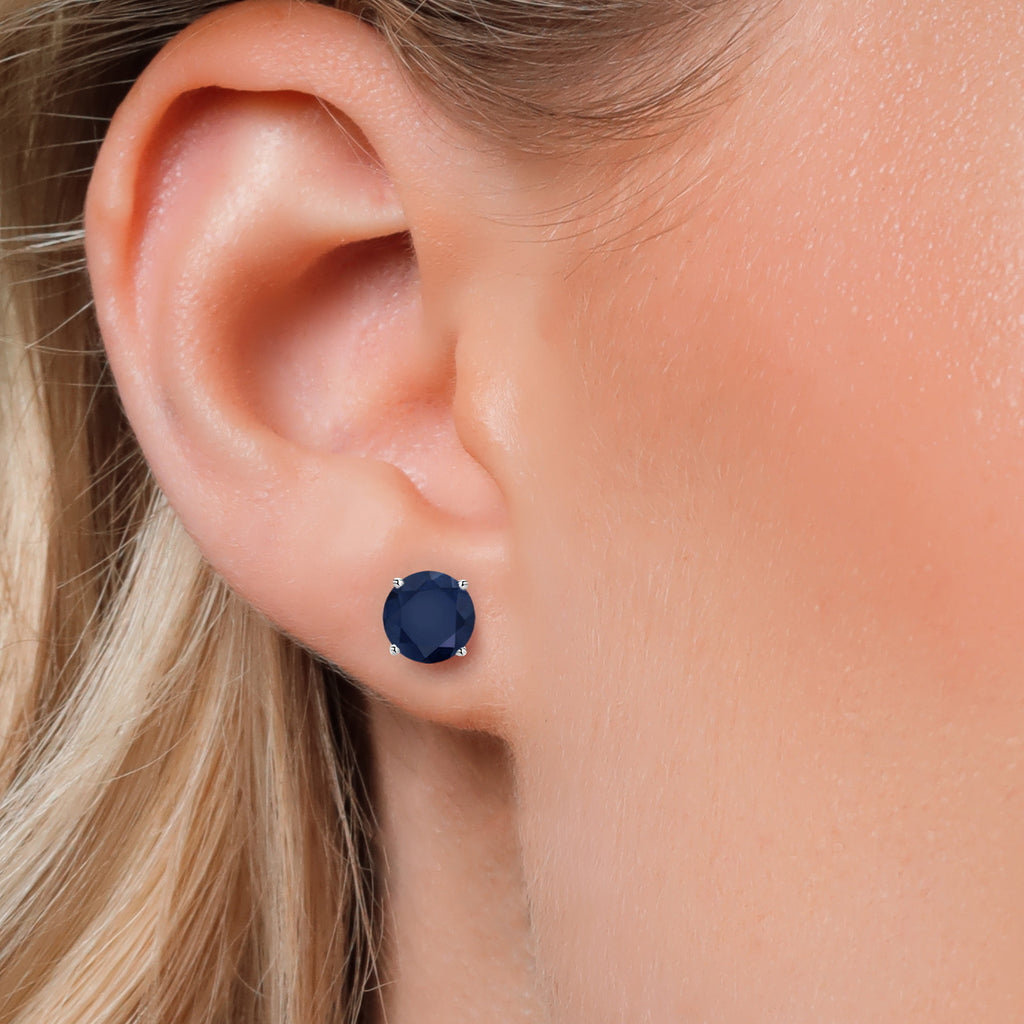 Earrings in 14K White Gold
