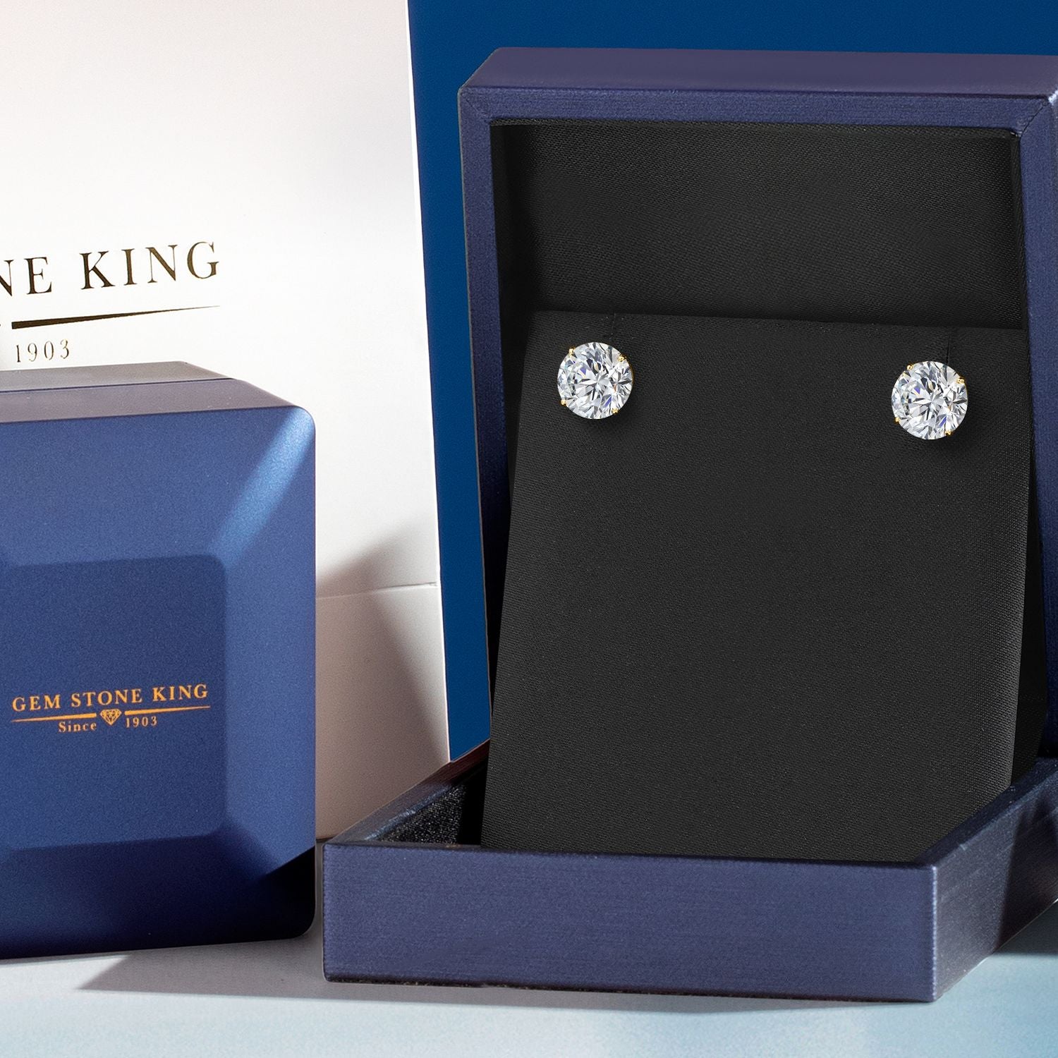 E-F_Earrings in 14K Yellow Gold