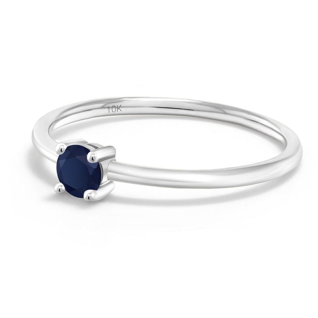 Ring in 10K White Gold