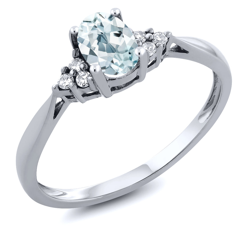 Aquamarine - March_5_Ring in 14K White Gold