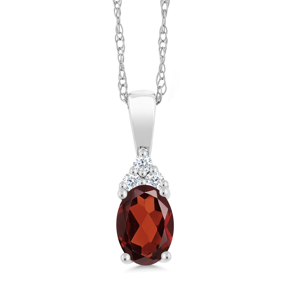 Garnet - January_Pendant in 10K White Gold