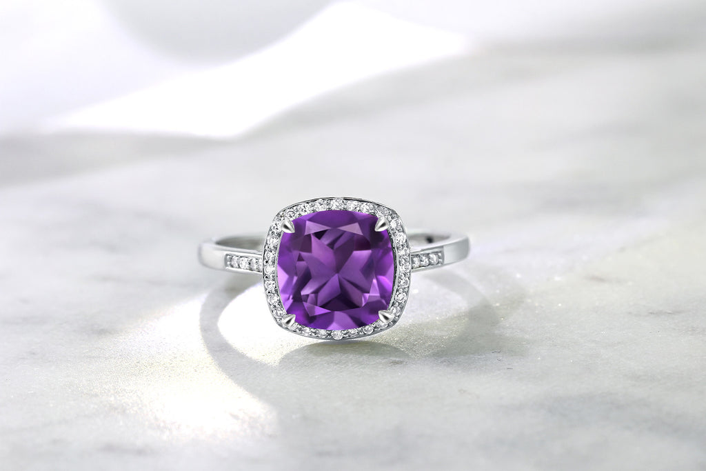 Amethyst - February_5_Ring in 10K White Gold