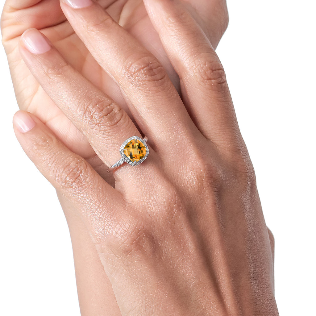 Ring in 10K White Gold