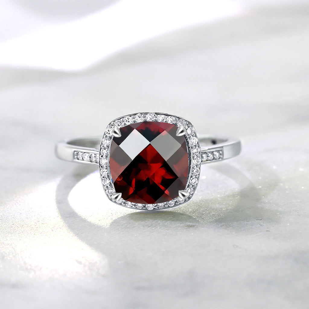 Ring in 10K White Gold