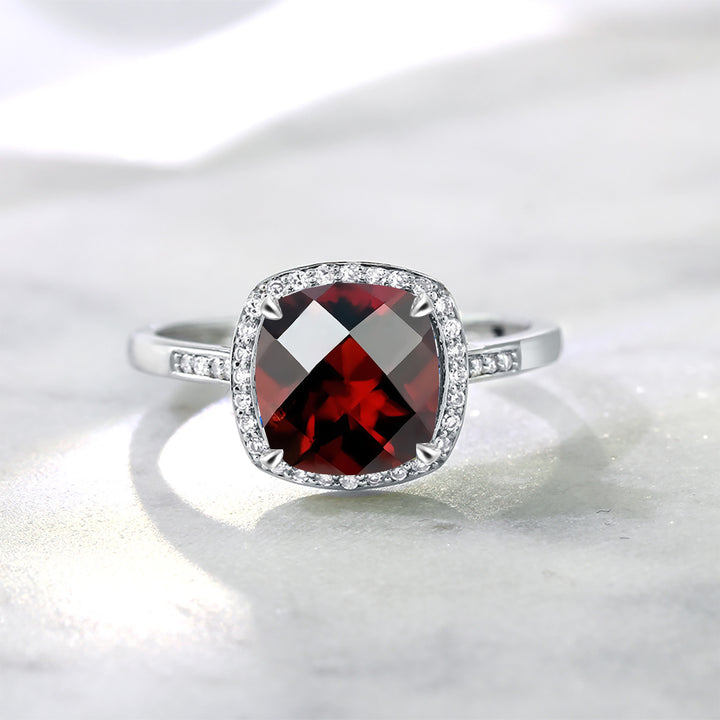 Ring in 10K White Gold