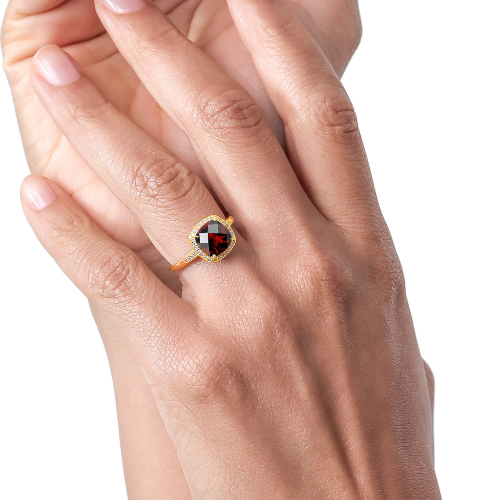 Ring in 10K Yellow Gold