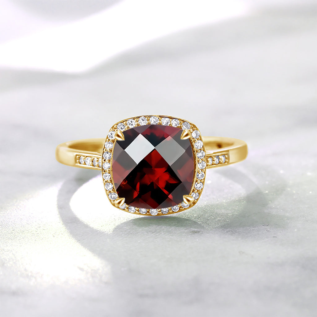 Ring in 10K Yellow Gold