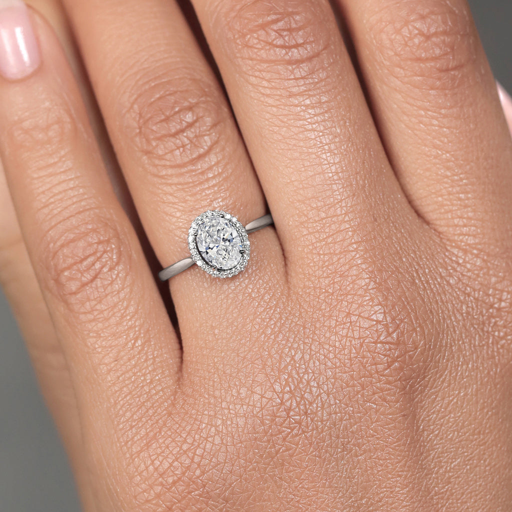 Ring in 10K White Gold