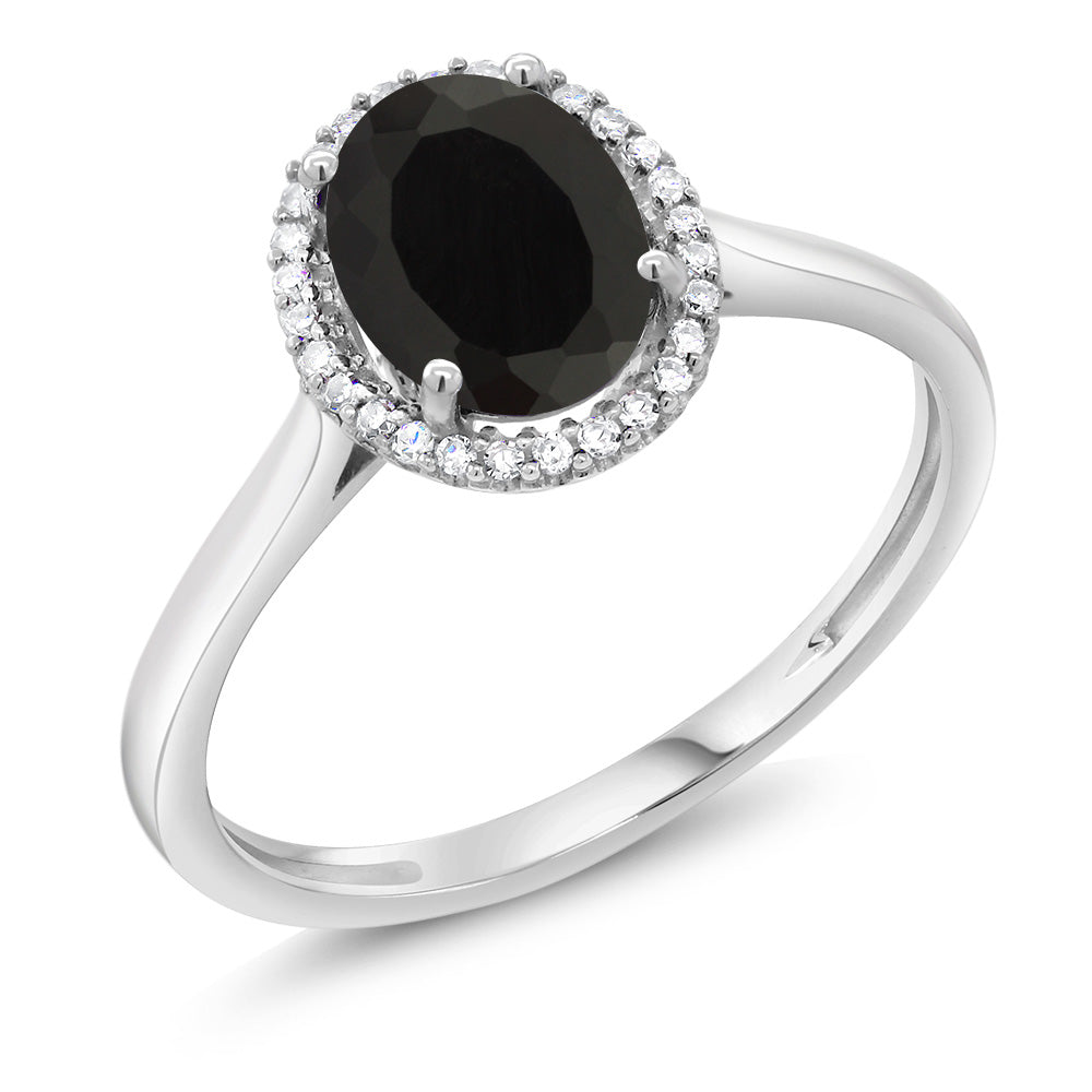 Onyx_7_Ring in 10K White Gold