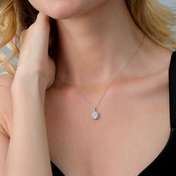 Pendant in 10K White Gold
