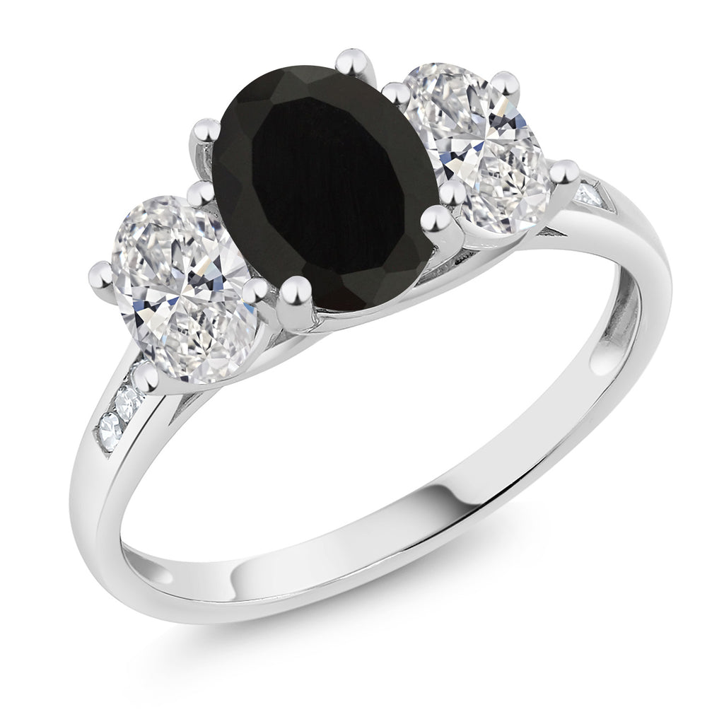 Onyx - December_7_Ring in 10K White Gold