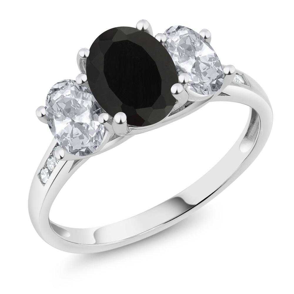 Onyx - December_8_Ring in 10K White Gold