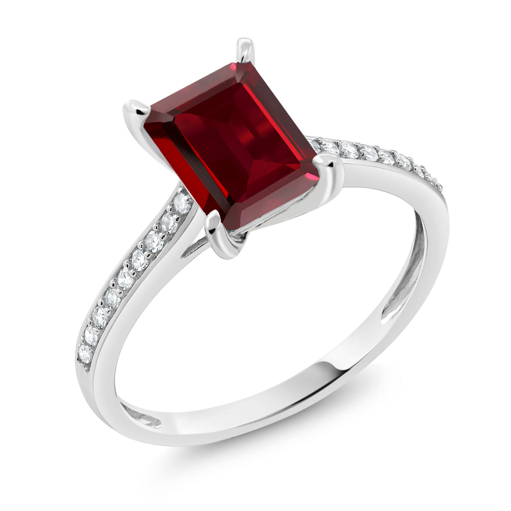Garnet - January_8_Ring in 10K White Gold