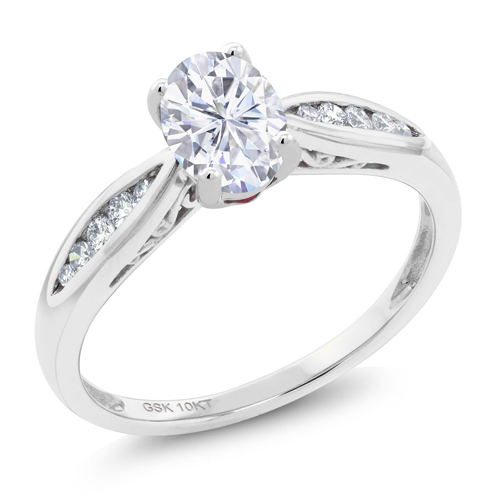 Moissanite - April_8_Ring in 10K White Gold