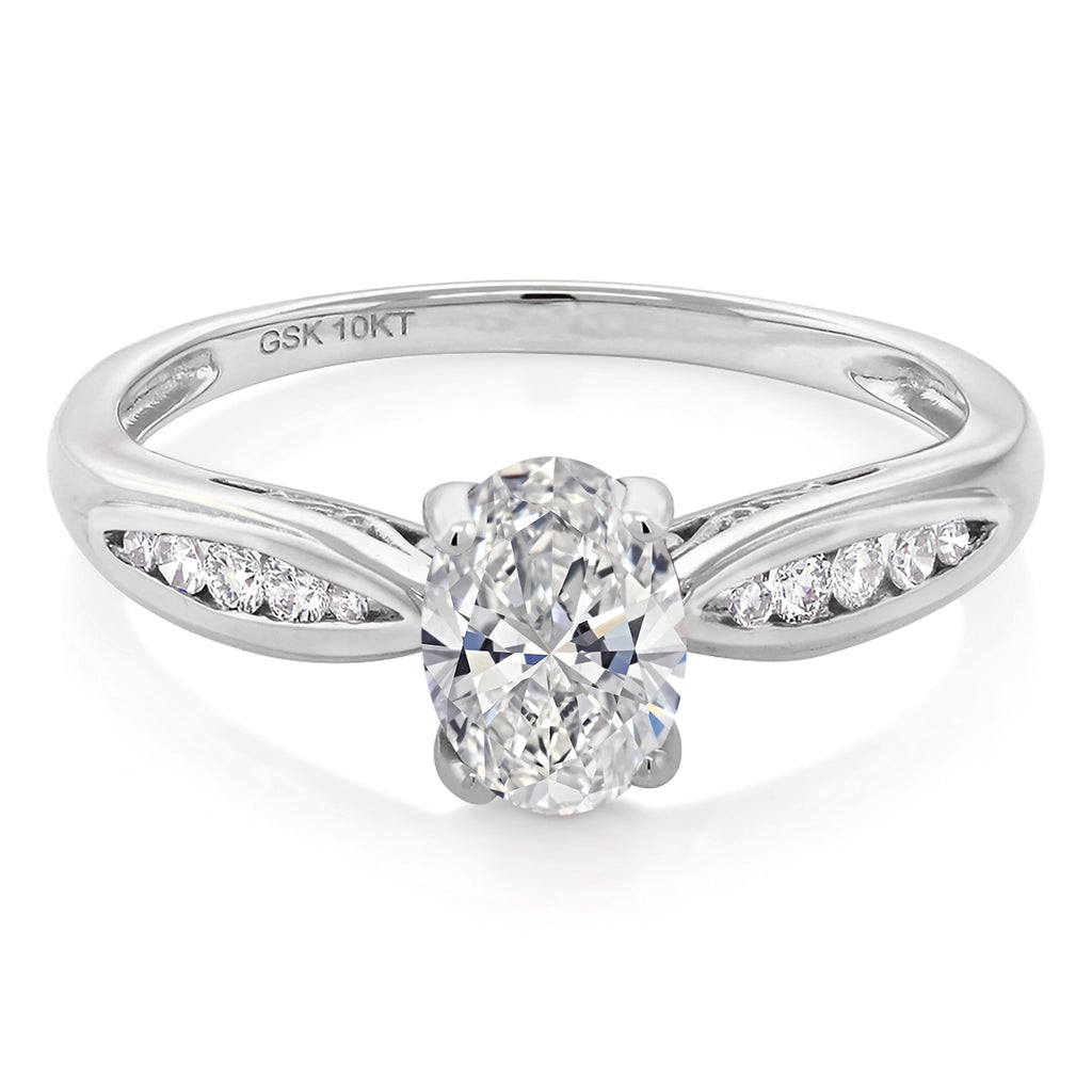 Ring in 10K White Gold