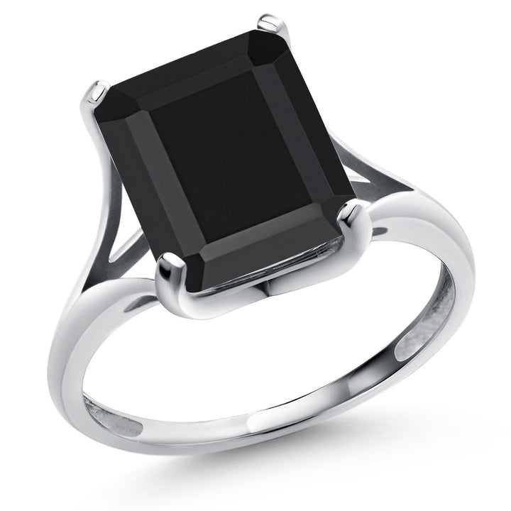 Onyx - December_8_Ring in 14K White Gold
