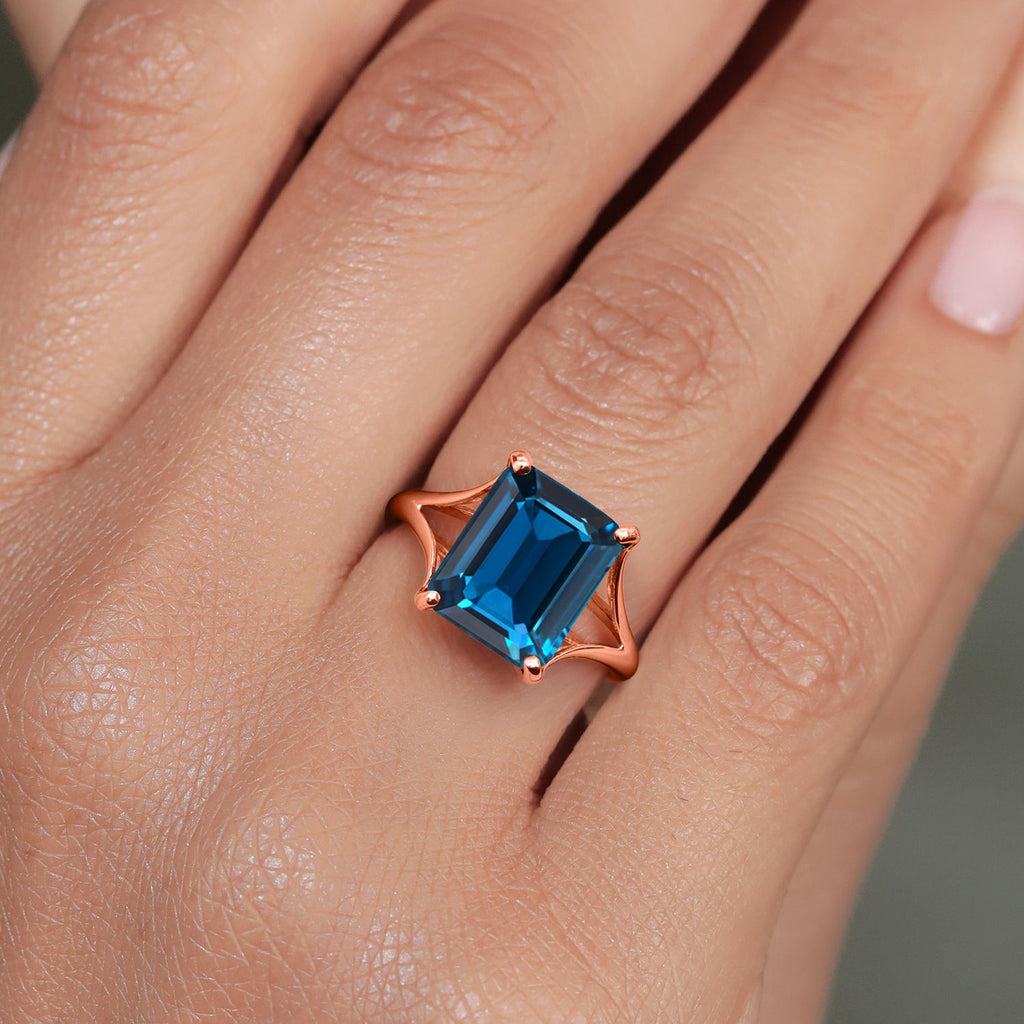 Topaz - November_9_Ring in 14K Rose Gold