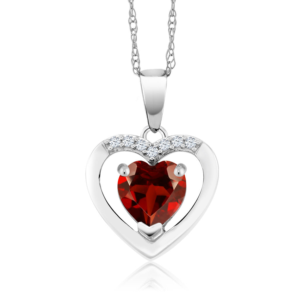 Garnet - January_Pendant in 10K White Gold