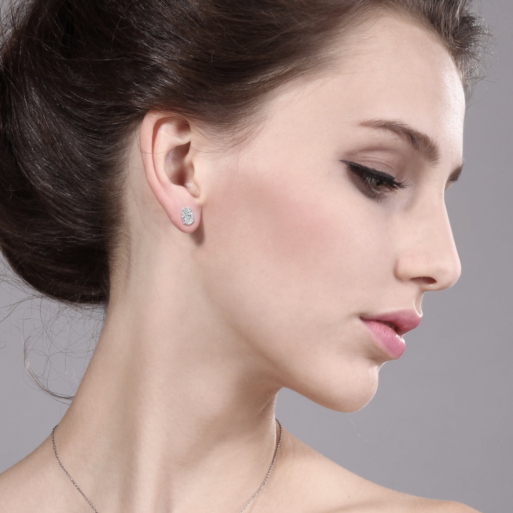 Earrings in 10K White Gold